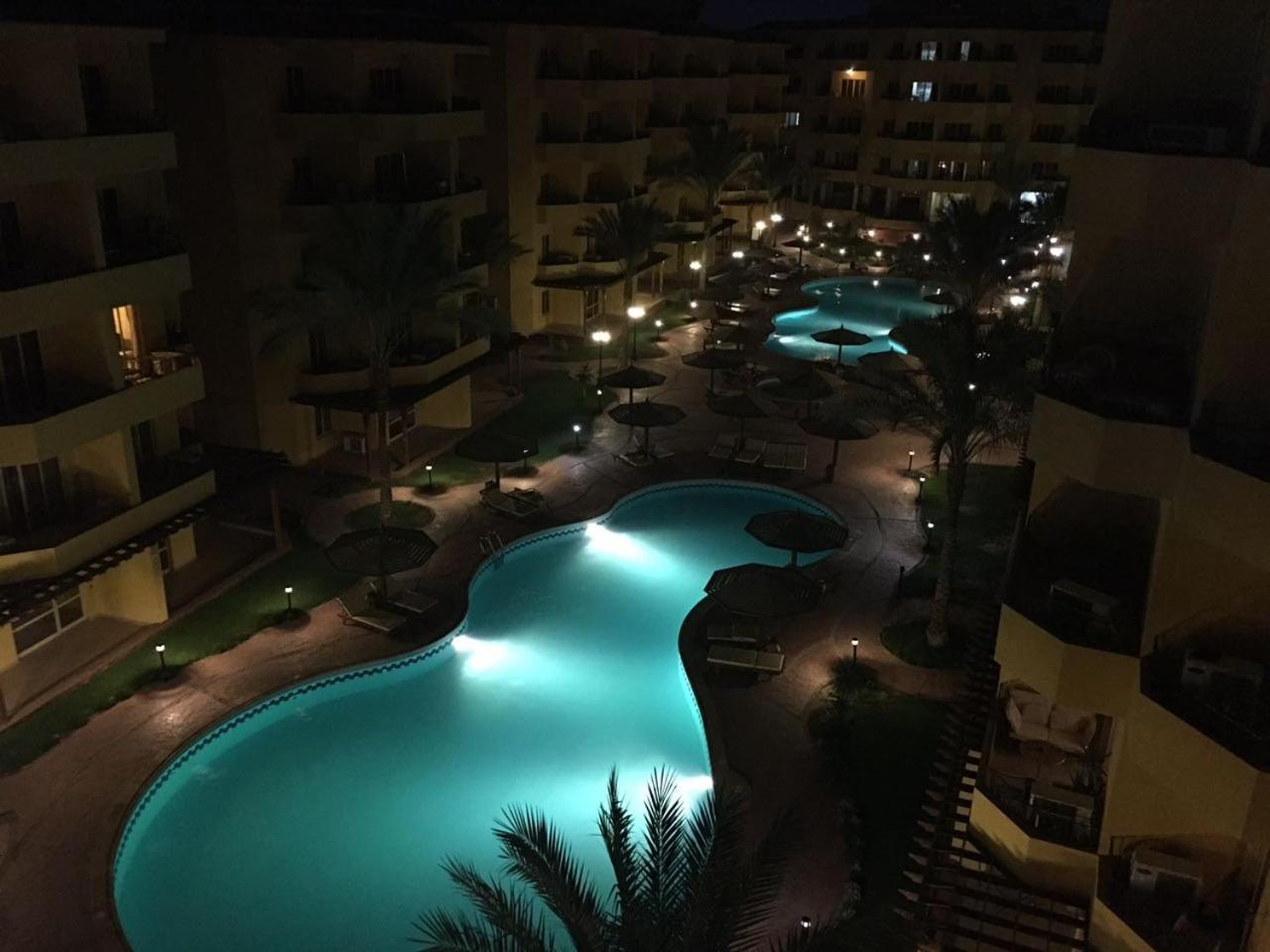 Pool View Apartment At British Resort - Unit 02 Хургада Екстер'єр фото